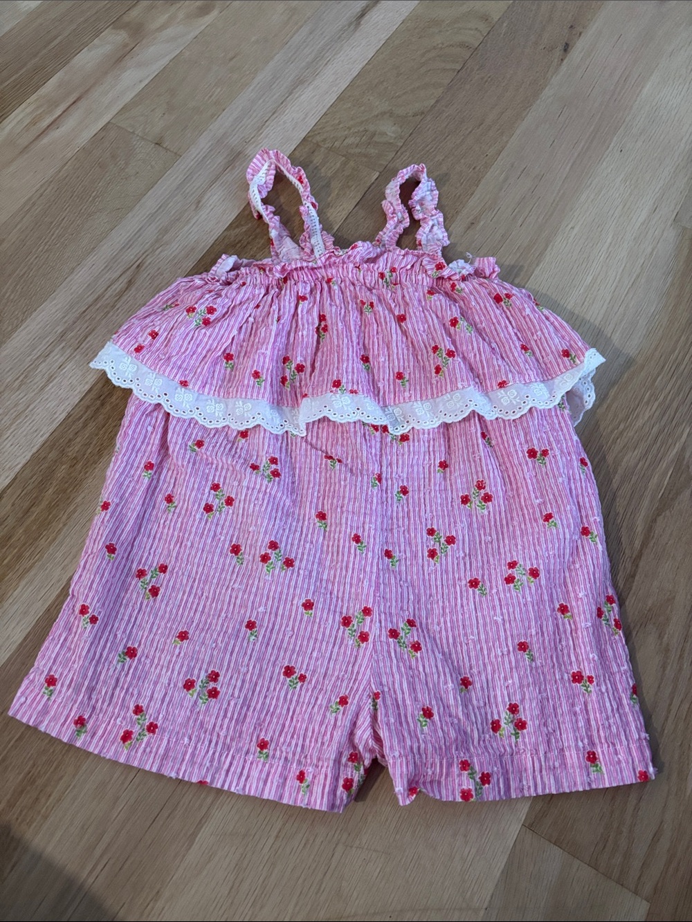 Zara Pink Floral Seersucker Girls' Romper with Lace Trim size 5